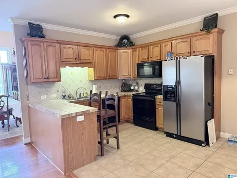 65 Twisted Oak Circle Odenville AL 35120