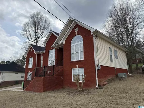 65 Twisted Oak Circle Odenville AL 35120