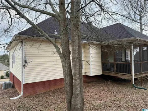 65 Twisted Oak Circle Odenville AL 35120