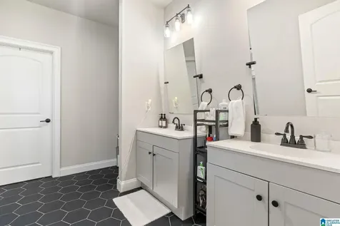 3692 Vanderbilt Way Fultondale AL 35068