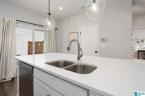 141 Palmer Cove Birmingham AL 35242