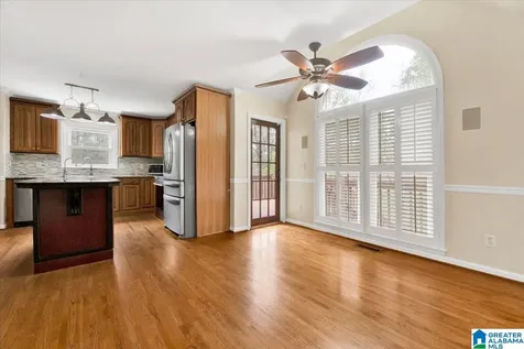 24 Beech Circle Chelsea AL 35043