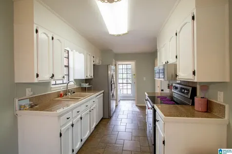 1361 Dearing Downs Circle Helena AL 35080