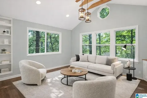 1361 Dearing Downs Circle Helena AL 35080