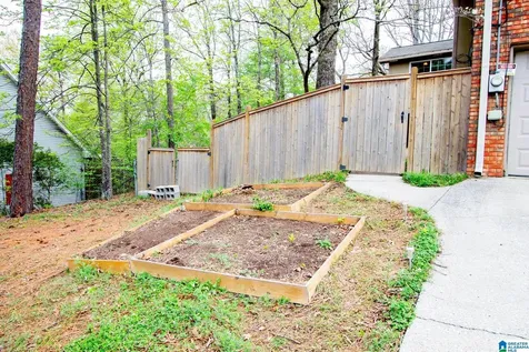1361 Dearing Downs Circle Helena AL 35080