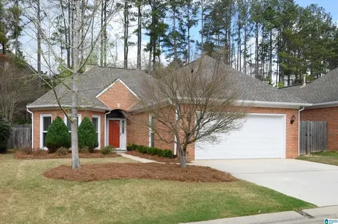 141 Southlake Lane Hoover AL 35244