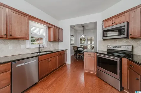 141 Southlake Lane Hoover AL 35244