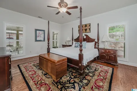 141 Southlake Lane Hoover AL 35244