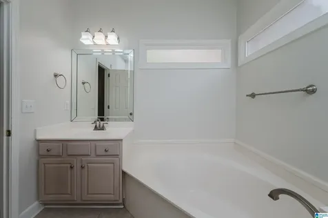 141 Southlake Lane Hoover AL 35244