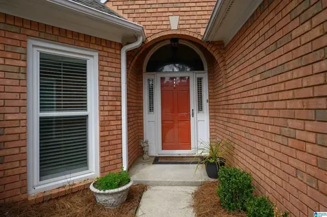 141 Southlake Lane Hoover AL 35244