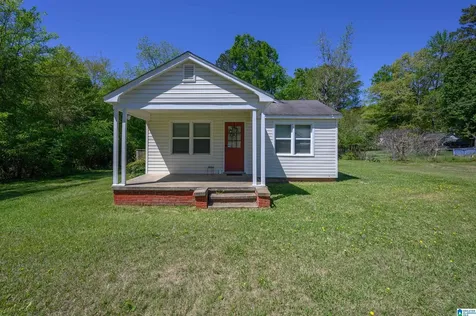133 Mountain View Road Sylacauga AL 35150
