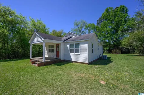 133 Mountain View Road Sylacauga AL 35150