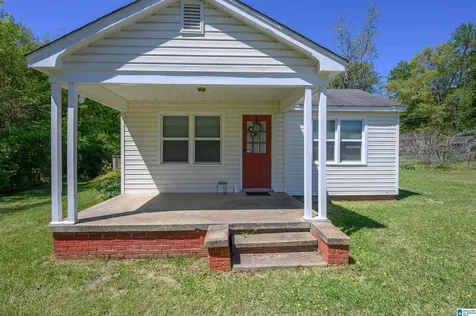 133 Mountain View Road Sylacauga AL 35150