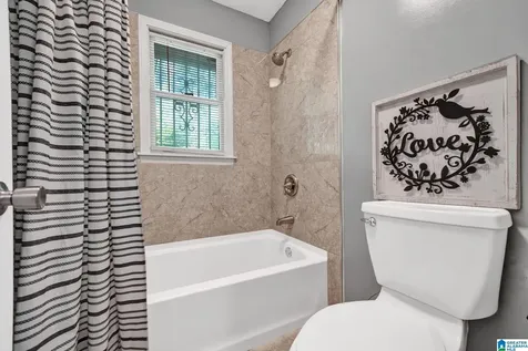 404 Memorial Drive SW Bessemer AL 35022
