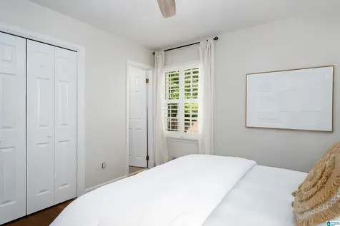 2633 Southview Place Vestavia Hills AL 35216