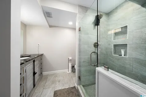 2633 Southview Place Vestavia Hills AL 35216