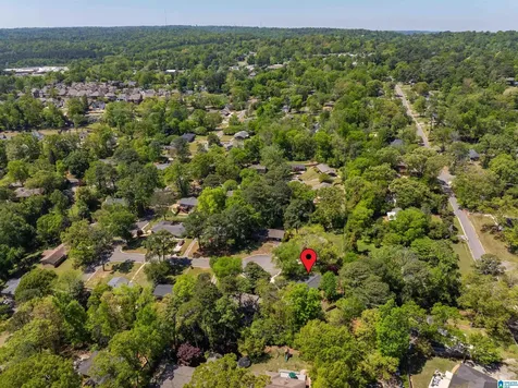 2633 Southview Place Vestavia Hills AL 35216