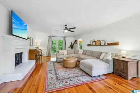 3653 Robin Circle Birmingham AL 35242