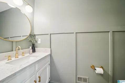 3653 Robin Circle Birmingham AL 35242