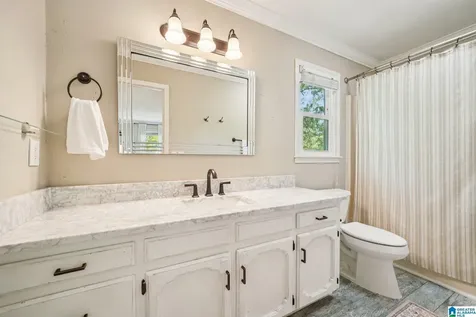 3653 Robin Circle Birmingham AL 35242