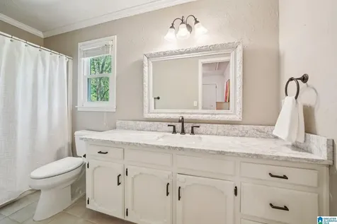3653 Robin Circle Birmingham AL 35242
