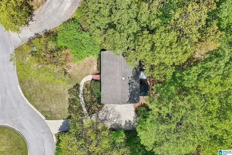 3653 Robin Circle Birmingham AL 35242