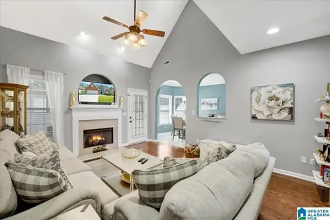 1020 Kerry Drive Calera AL 35040