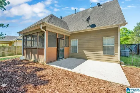 1020 Kerry Drive Calera AL 35040