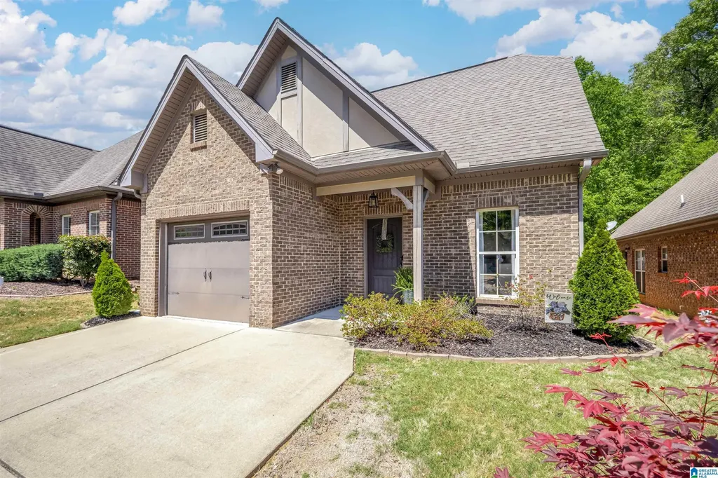 317 Kingston Circle Birmingham AL 35211