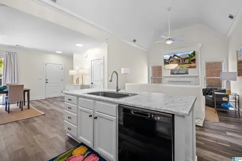 317 Kingston Circle Birmingham AL 35211