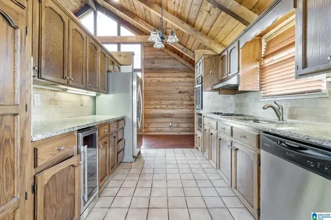 221 Crestside Circle Bessemer AL 35022