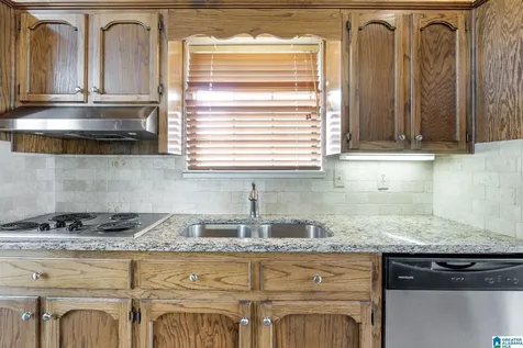 221 Crestside Circle Bessemer AL 35022