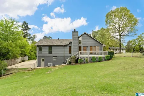 221 Crestside Circle Bessemer AL 35022