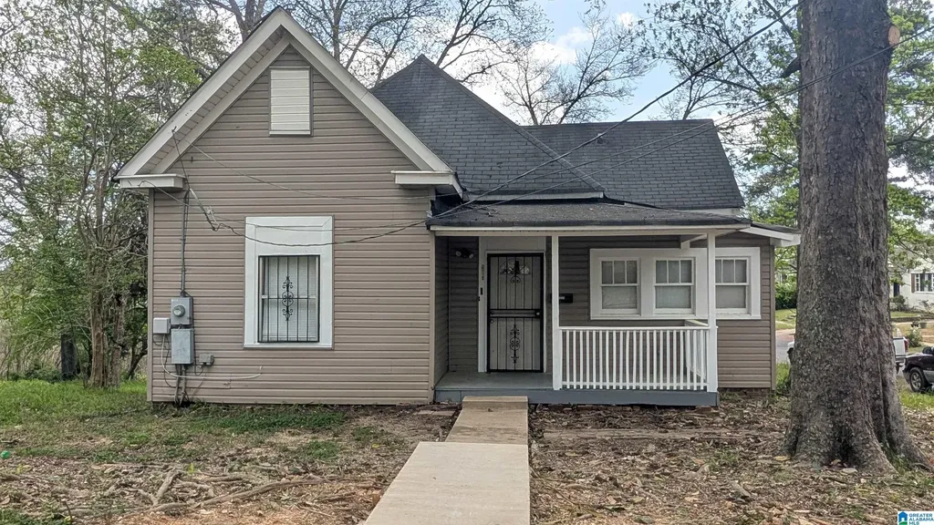1225 4th Place N Birmingham AL 35204