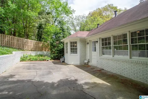 504 Lance Way Birmingham AL 35206