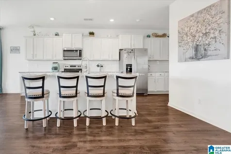 1076 Flyway View Lane Alabaster AL 35007