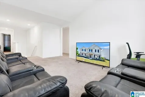 1076 Flyway View Lane Alabaster AL 35007