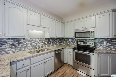 128 Magnolia Ridge Circle Chelsea AL 35043