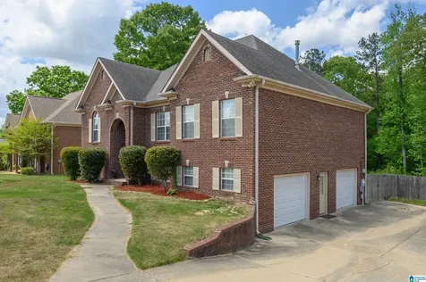 128 Magnolia Ridge Circle Chelsea AL 35043