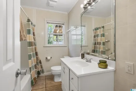 808 Meadowbrook Drive Birmingham AL 35215