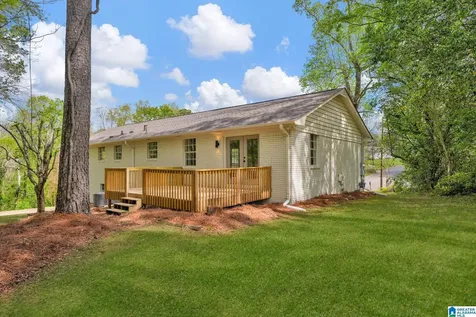 800 3rd Terrace Circle Pleasant Grove AL 35127