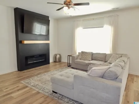 205 Arlington Loop Chelsea AL 35043