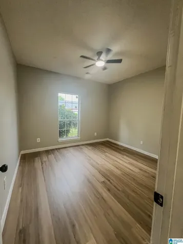 1821 Copperfield Lane Center Point AL 35215