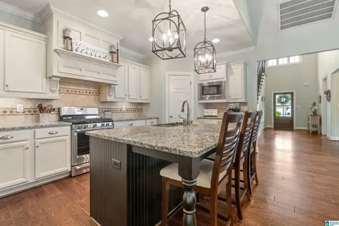 533 Kirkwall Circle Pelham AL 35124