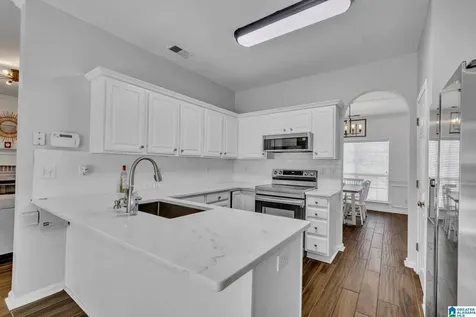 1565 Deer Valley Drive Hoover AL 35226