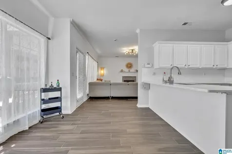 1565 Deer Valley Drive Hoover AL 35226