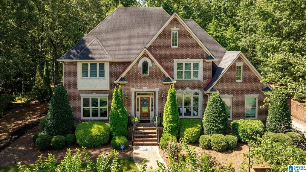208 North Way Hoover AL 35242