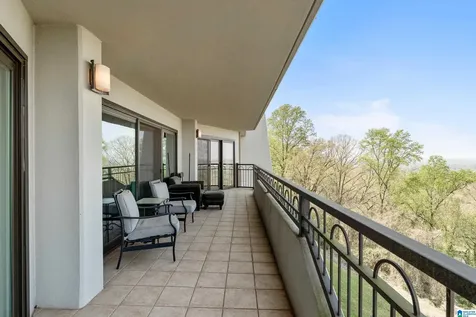 1120 Beacon Parkway E Birmingham AL 35209