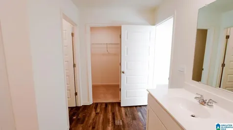 377 Koslin Loop Calera AL 35040