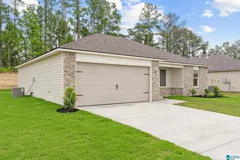 608 Klynes Drive Calera AL 35040